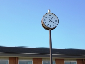 学校校舎時計